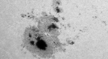 Große Sonnenfleckengruppe auf der Sonne